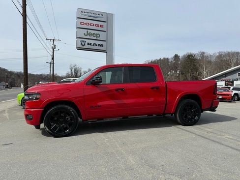 Used 2025 RAM 1500 Laramie w/ Night Edition image 7
