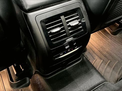 Used 2018 BMW X3 xDrive30i AWD/4WD image 10