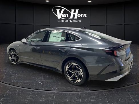 New 2026 Hyundai Sonata SEL image 3