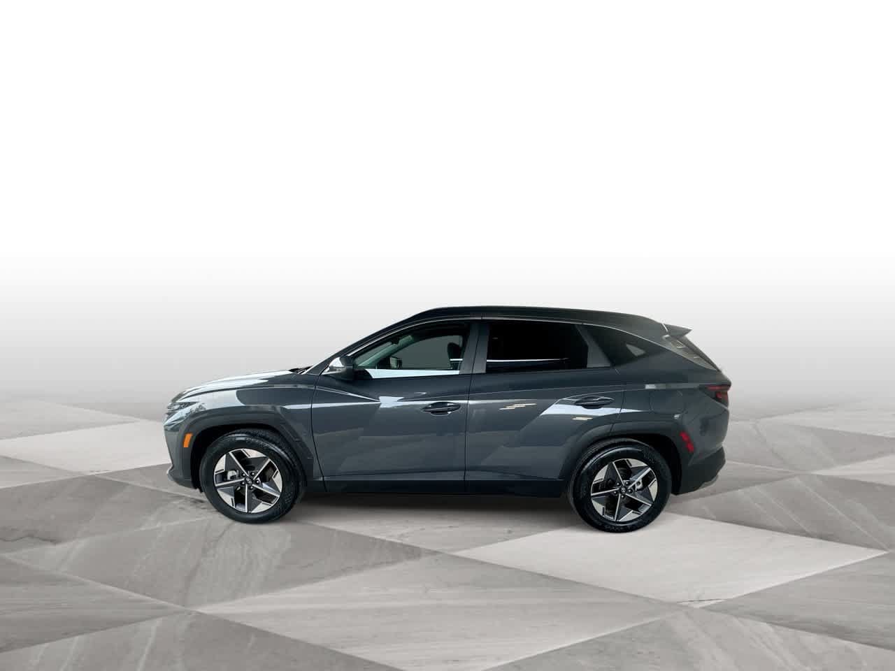 Used 2026 Hyundai Tucson SEL Plus FWD image 5