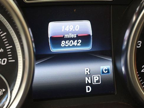 Used 2018 Mercedes-Benz GLS 450 4MATIC image 3