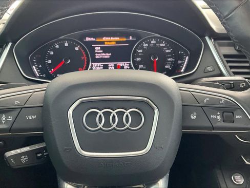 Used 2023 Audi Q5 2.0T Premium w/ Convenience Package AWD/4WD image 33