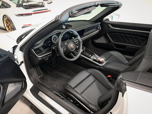 Used 2025 Porsche 911 Turbo S AWD/4WD image 14
