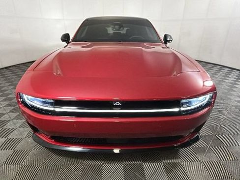 Used 2024 Dodge Charger Daytona R/T w/ Plus Group AWD/4WD image 7