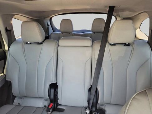 Used 2024 Acura MDX FWD w/ Technology Package image 9