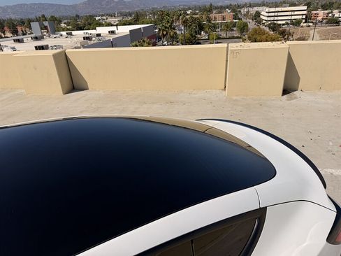 Used 2021 Tesla Model 3 Performance AWD/4WD image 17