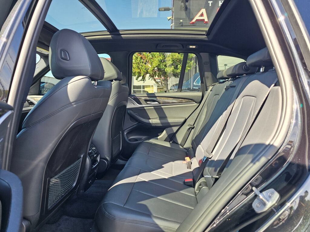 Used 2020 BMW X3 xDrive30i AWD/4WD image 18