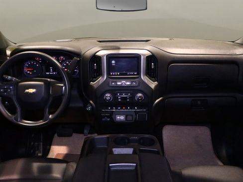 Used 2024 Chevrolet Silverado 2500 W/T w/ WT Convenience Package image 17