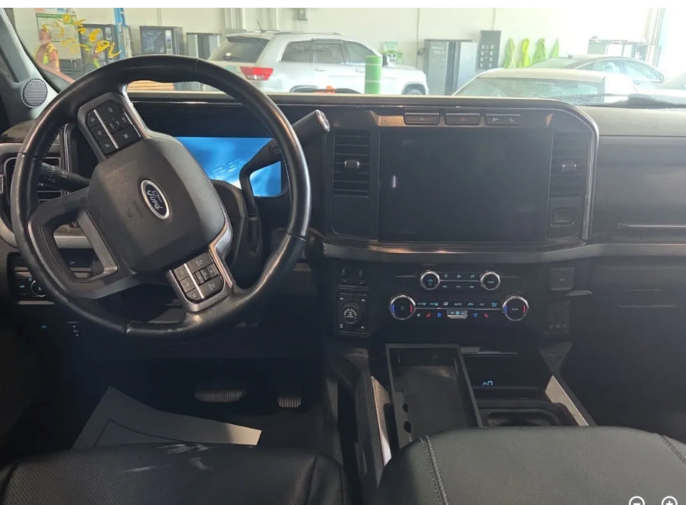 Used 2024 Ford F250 Lariat w/ Tremor Off-Road Package AWD/4WD image 10