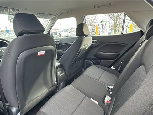 New 2026 Hyundai Venue SE image 9