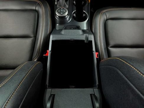Certified 2024 Ford Bronco Badlands AWD/4WD image 31