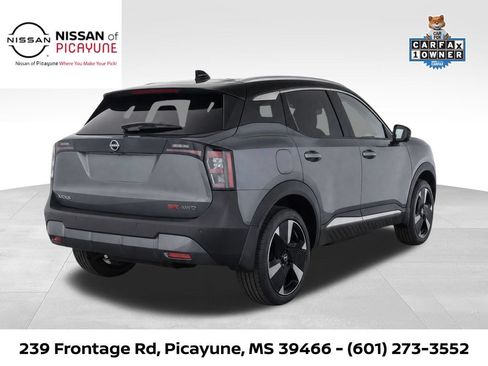 Certified 2025 Nissan Kicks SR w/ SR Premium Package AWD/4WD image 6