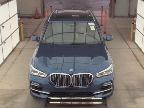 Used 2019 BMW X5 xDrive50i image 11