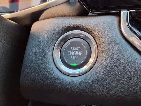 New 2026 GMC Canyon Elevation w/ Convenience Package RWD image 9