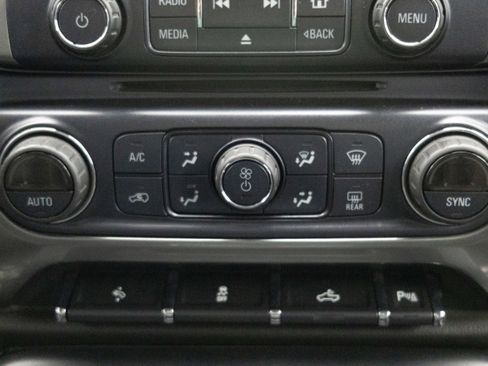 Used 2018 Chevrolet Silverado 1500 LTZ w/ LTZ Plus Package image 33