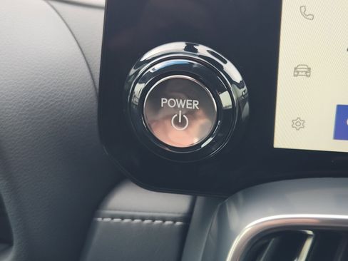 Certified 2025 Lexus LX 700h Luxury image 24