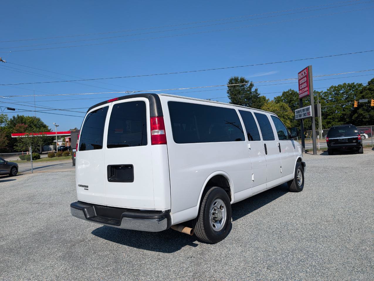 Used 2014 Chevrolet Express 3500 LT w/ LT Preferred Equipment Group RWD image 7