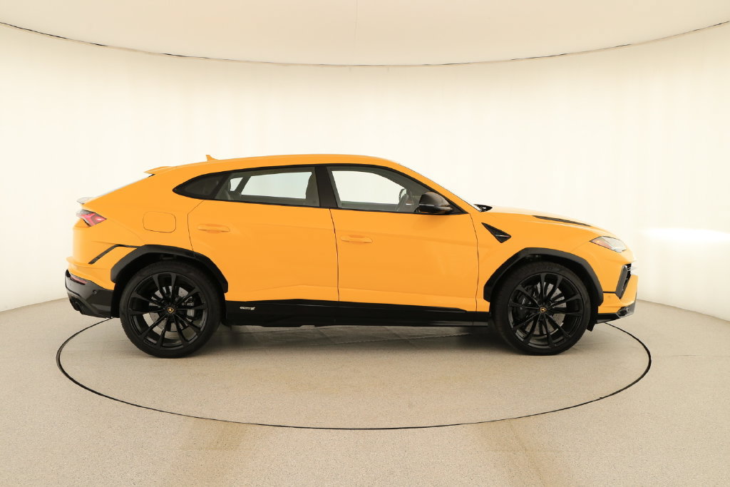 Used 2024 Lamborghini Urus S AWD/4WD image 8