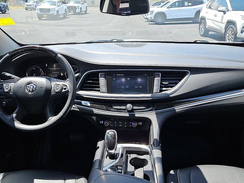 Used 2020 Buick Enclave Avenir w/ Avenir Technology Package FWD image 10
