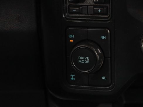 Used 2023 Ford F250 Lariat w/ Sport Appearance Package AWD/4WD image 22