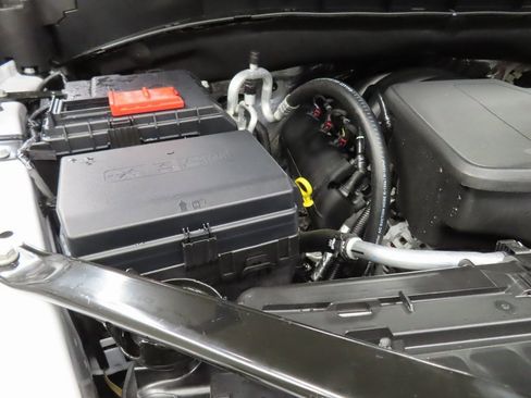 Used 2025 Chevrolet Silverado 1500 RST w/ Z71 Off-Road Package image 22