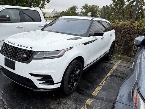 Used 2019 Land Rover Range Rover Velar R-Dynamic SE AWD/4WD image 2