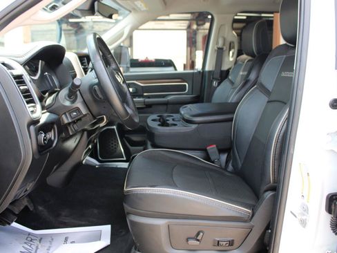 Used 2024 RAM 2500 Laramie w/ Safety Group AWD/4WD image 19