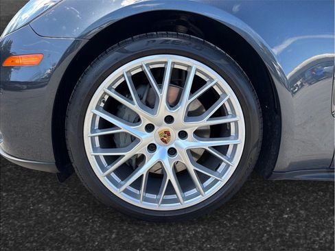 Used 2017 Porsche Panamera 4S AWD/4WD image 12