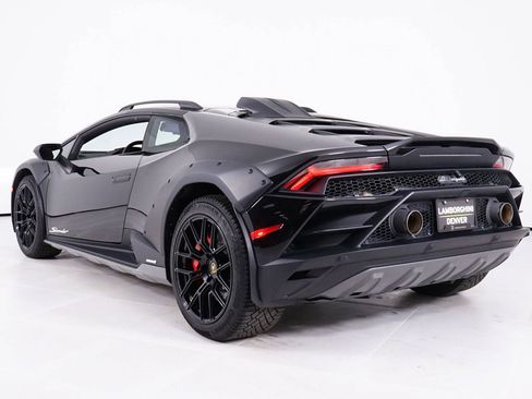 Used 2024 Lamborghini Huracan Sterrato AWD/4WD image 18