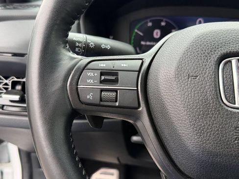Used 2025 Honda Accord Sport image 21