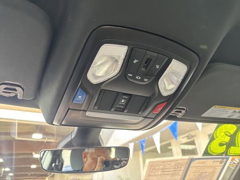 Used 2023 RAM 1500 Big Horn image 35