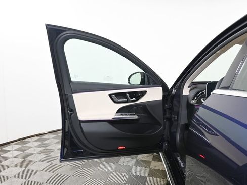 New 2026 Mercedes-Benz E 350 4MATIC Sedan image 26