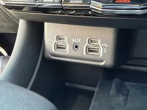 Used 2023 Dodge Durango R/T image 38