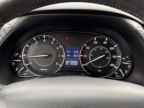 Used 2019 Nissan Armada Platinum w/ Captain's Chairs Package image 16
