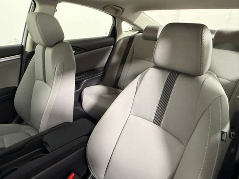Used 2018 Honda Civic EX image 31