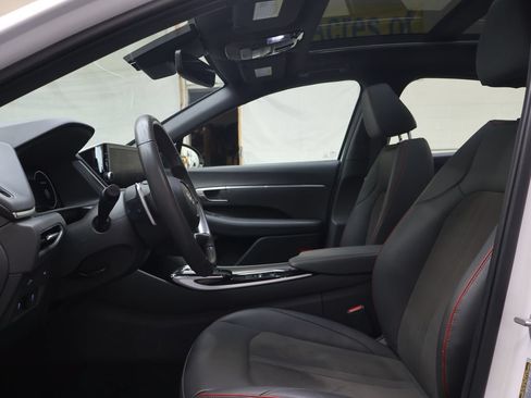 Used 2023 Hyundai Sonata SEL Plus FWD image 16