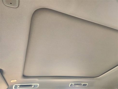 New 2026 Land Rover Range Rover Sport Dynamic SE image 18