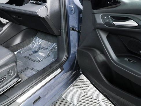 Certified 2025 Audi A6 e-tron Premium Plus w/ Premium Plus image 26