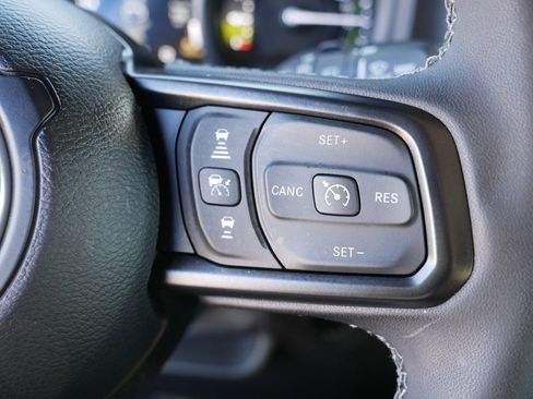 Used 2025 Jeep Wrangler Sport S w/ Convenience Group image 29