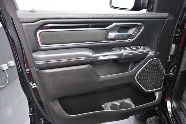 Used 2022 RAM 1500 Laramie w/ Sport Appearance Package AWD/4WD image 17