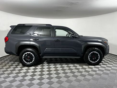 Certified 2026 Toyota 4Runner TRD Off-Road Premium image 4