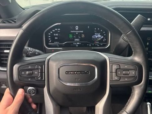 Used 2024 GMC Sierra 2500 Denali w/ Denali Reserve Package AWD/4WD image 9