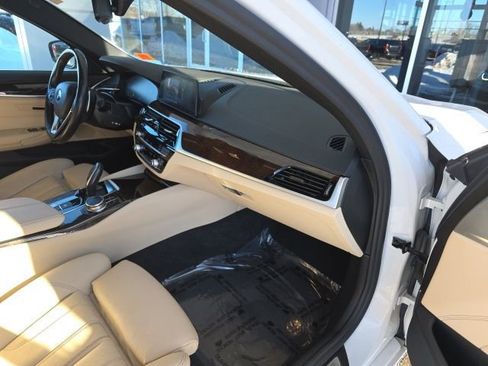 Used 2020 BMW 540i xDrive w/ Convenience Package image 9