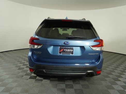 Used 2019 Subaru Forester Premium w/ All-Weather Package image 7