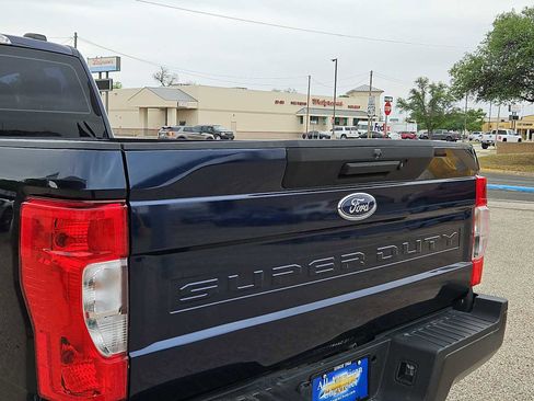 Used 2022 Ford F350 XL image 23