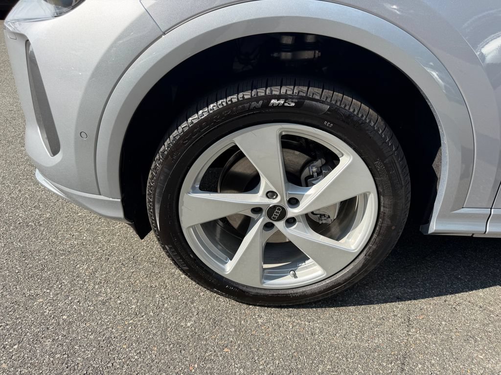 New 2026 Audi Q5 Premium Plus AWD/4WD image 9
