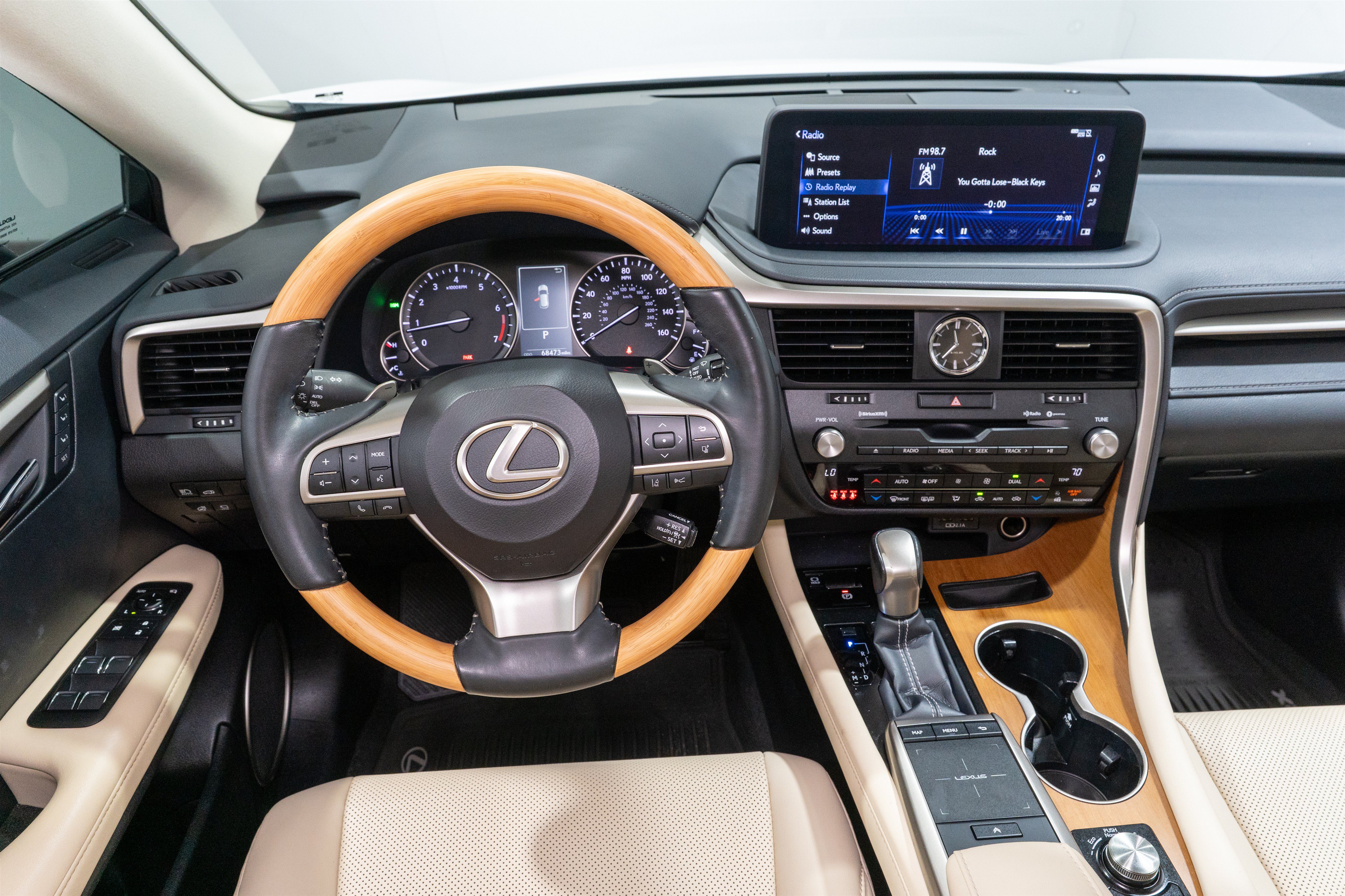 Used 2021 Lexus RX 350 FWD w/ Premium Package image 11