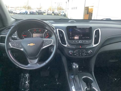 Used 2021 Chevrolet Equinox Premier image 10