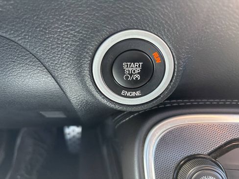 Used 2015 Dodge Challenger R/T Plus RWD image 22