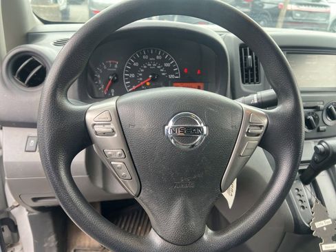Used 2021 Nissan NV200 S image 17